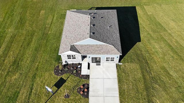 21765 S Madison Street, Spring Hill, KS 66083