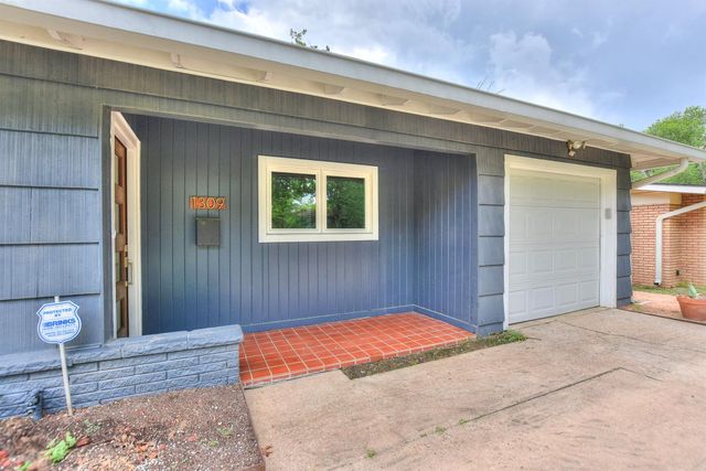 1309 Ridgemont DR, Austin, TX 78723