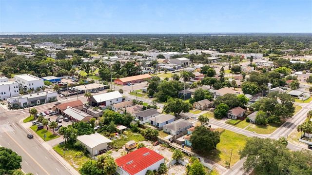 2848 EMERSON AVENUE S, St Petersburg, FL 33712