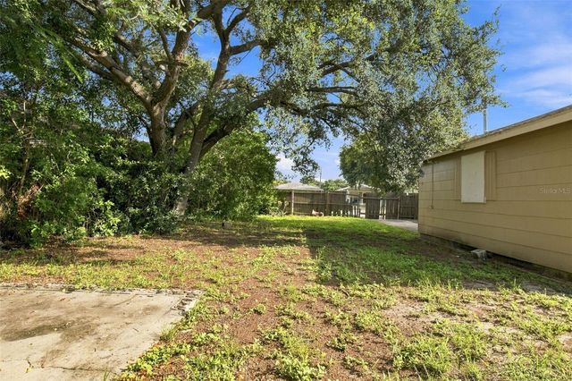 2848 EMERSON AVENUE S, St Petersburg, FL 33712