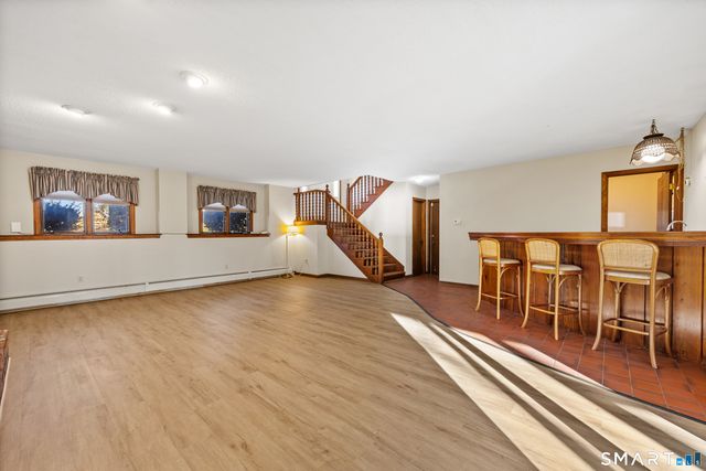 622 Lakeside Boulevard West, Waterbury, CT 06708