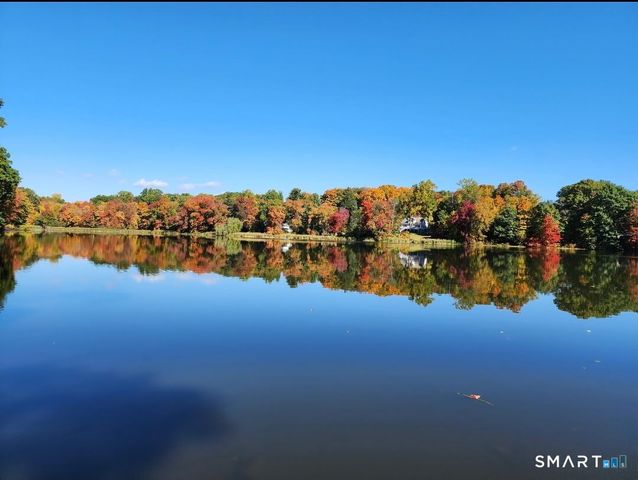 622 Lakeside Boulevard West, Waterbury, CT 06708