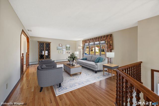 622 Lakeside Boulevard West, Waterbury, CT 06708