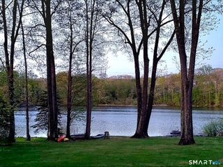 622 Lakeside Boulevard West, Waterbury, CT 06708