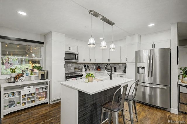 100 Xavier Street, Denver, CO 80219