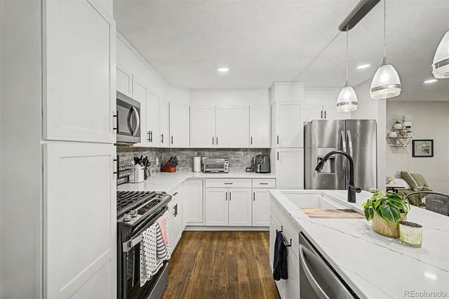 100 Xavier Street, Denver, CO 80219