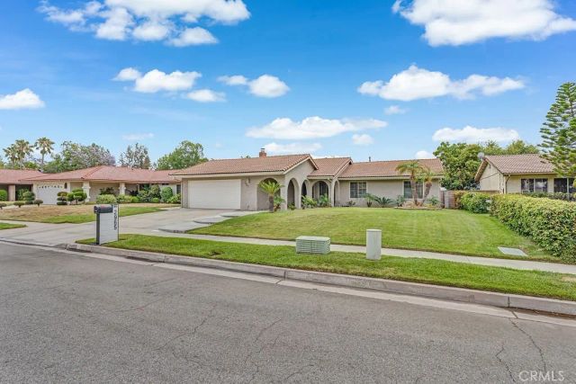 2965 Mirada Road, Highland, CA 92346