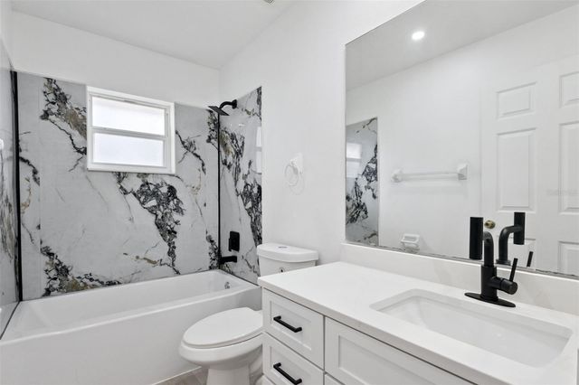 5729 KING JAMES AVENUE, Leesburg, FL 34748