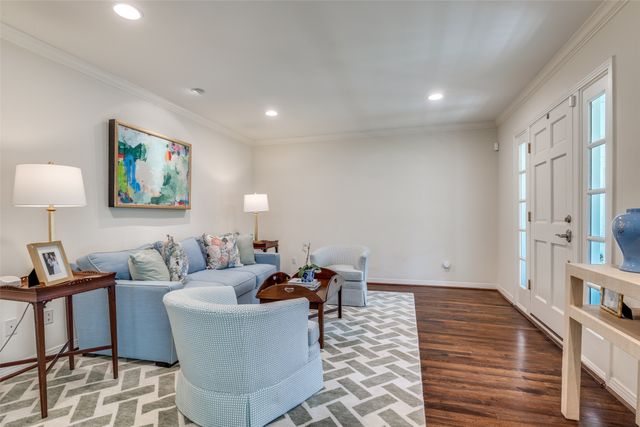 4631 Stanford Avenue, Dallas, TX 75209