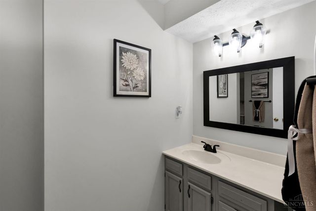 3839 Bayberry Drive, Fairfield Twp, OH 45011