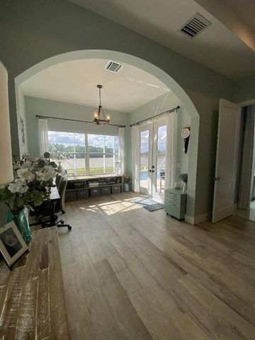 454 SW Vista Lake Drive, Port St. Lucie, Port St Lucie, FL 34953