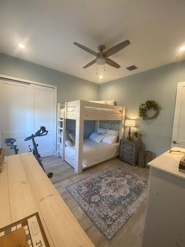 454 SW Vista Lake Drive, Port St. Lucie, Port St Lucie, FL 34953