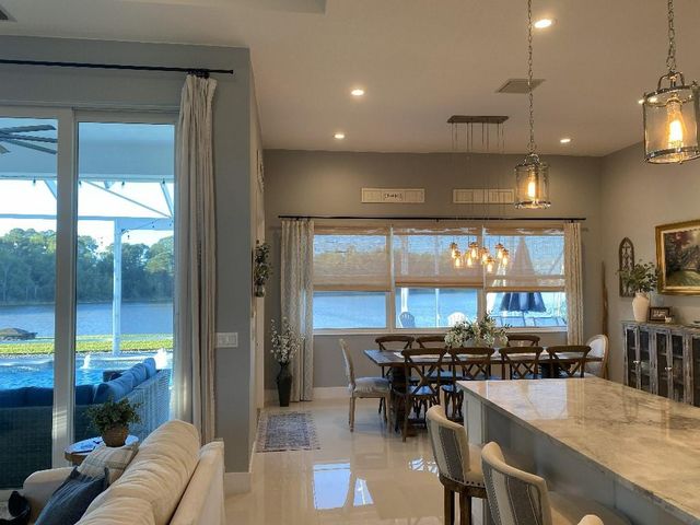 454 SW Vista Lake Drive, Port St. Lucie, Port St Lucie, FL 34953