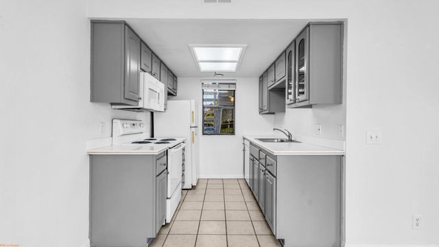 43376 Cook Street 161, Palm Desert, CA 92211