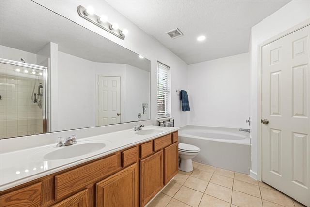38315 E Sulphur Creek Drive, Magnolia, TX 77355