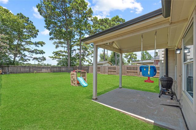 38315 E Sulphur Creek Drive, Magnolia, TX 77355