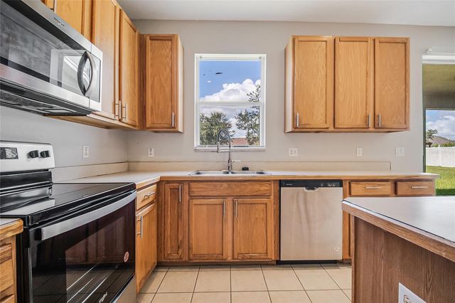 2887 SWEETSPIRE CIRCLE, Kissimmee, FL 34746
