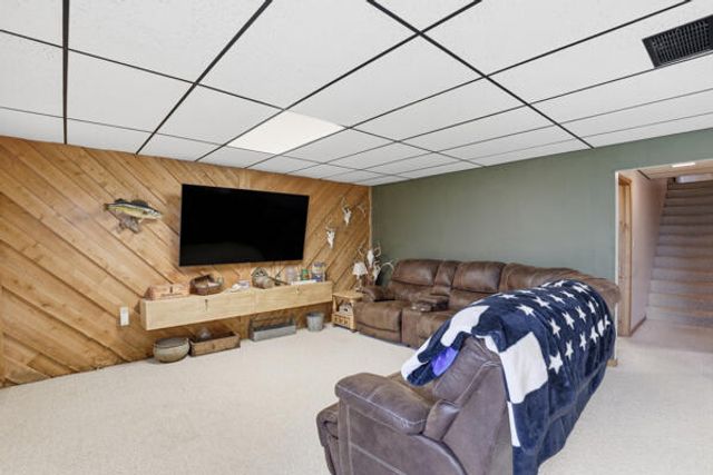 8835 E Mcbrides Road, Vestaburg, MI 48891