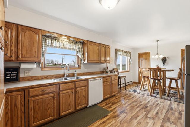 8835 E Mcbrides Road, Vestaburg, MI 48891
