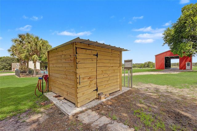 16558 Green Meadow Loop, Willis, TX 77318