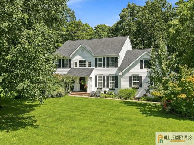 101 Cardinal Drive, Jackson, NJ 08527