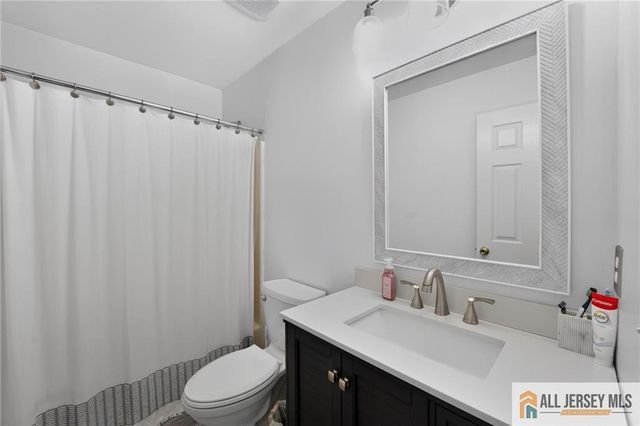 101 Cardinal Drive, Jackson, NJ 08527