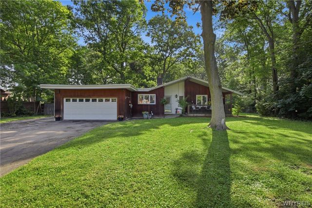 5039 Bronson Drive, Lewiston, NY 14092
