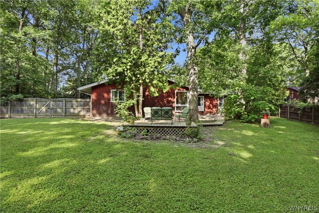 5039 Bronson Drive, Lewiston, NY 14092