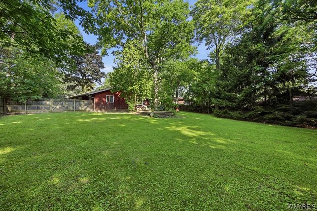 5039 Bronson Drive, Lewiston, NY 14092