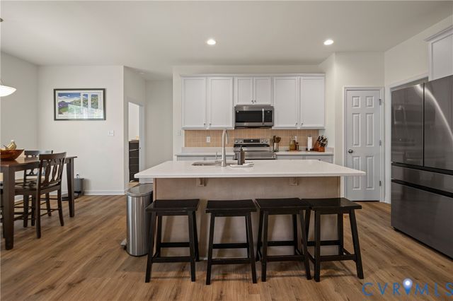 4325 Poplar Village Dr, Chester, VA 23831