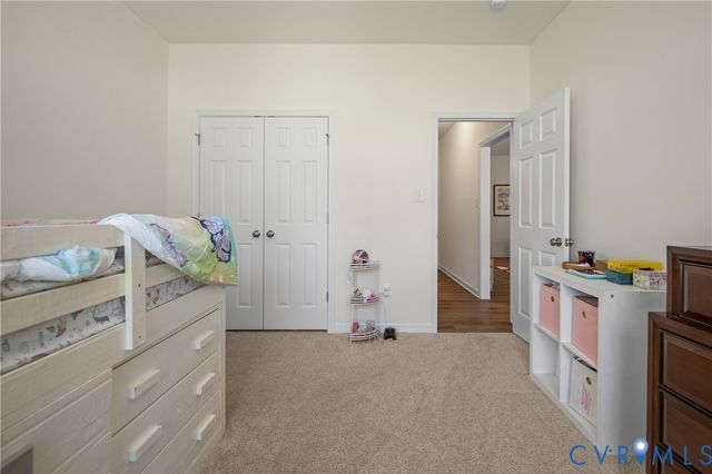 4325 Poplar Village Dr, Chester, VA 23831