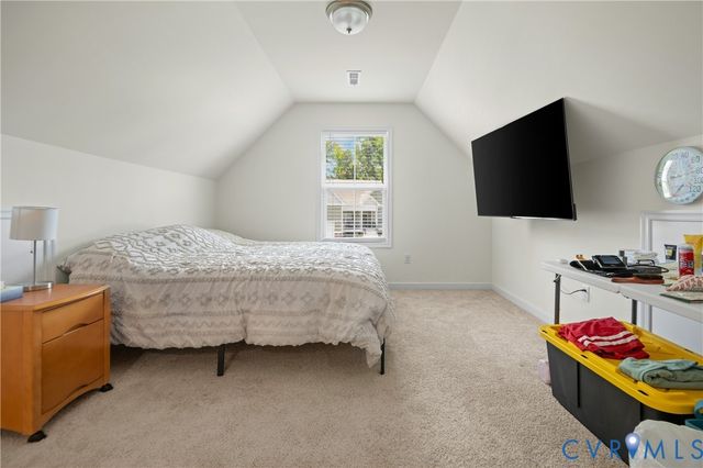 4325 Poplar Village Dr, Chester, VA 23831