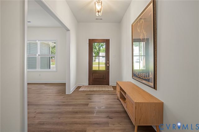 4325 Poplar Village Dr, Chester, VA 23831