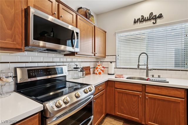 4760 Lorenzo Way, Pahrump, NV 89061