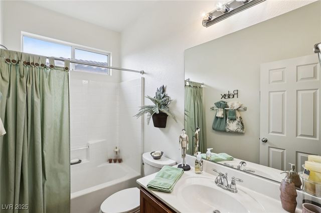 4760 Lorenzo Way, Pahrump, NV 89061