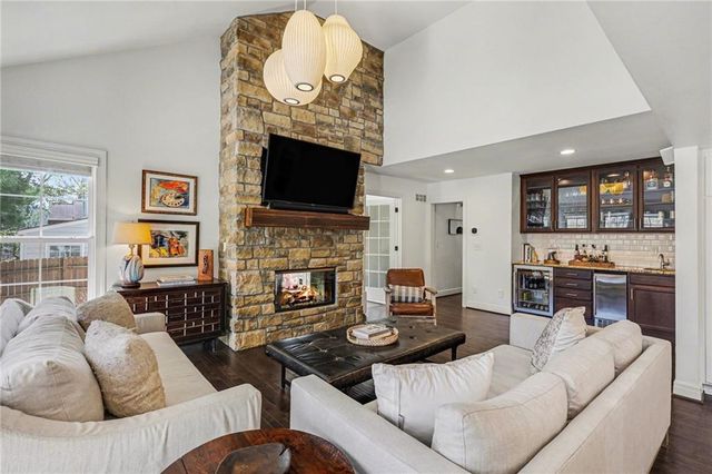 5413 Neosho Lane, Fairway, KS 66205