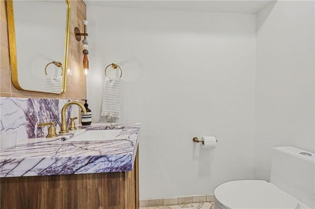 5413 Neosho Lane, Fairway, KS 66205