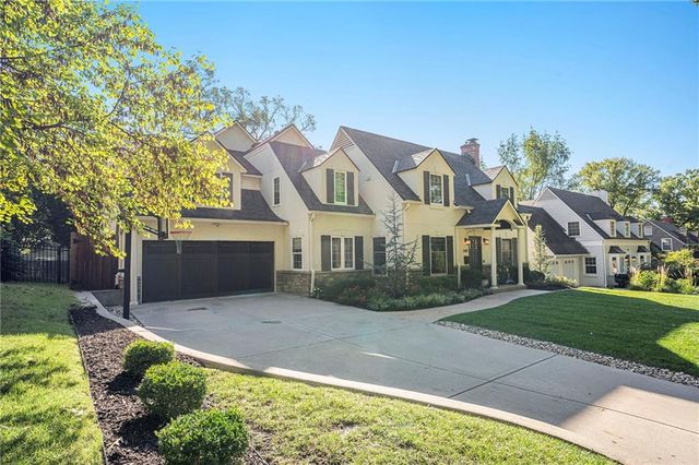 5413 Neosho Lane, Fairway, KS 66205