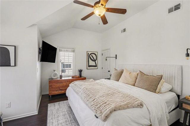 5413 Neosho Lane, Fairway, KS 66205