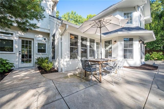 5413 Neosho Lane, Fairway, KS 66205