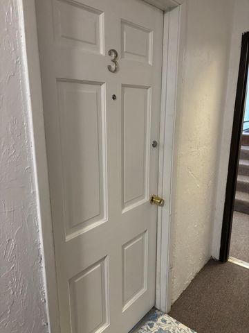 415 Ridgewood Avenue 3, Minneapolis, MN 55403