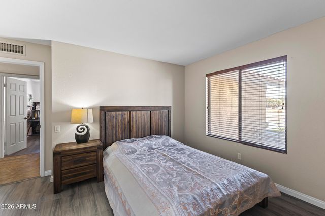 1213 E DIVOT Drive, Tempe, AZ 85283