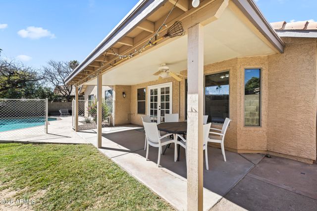 1213 E DIVOT Drive, Tempe, AZ 85283