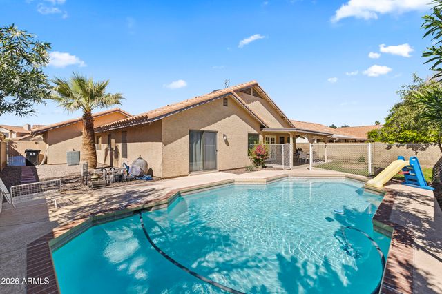 1213 E DIVOT Drive, Tempe, AZ 85283