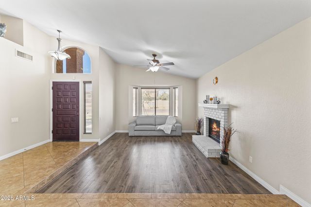 1213 E DIVOT Drive, Tempe, AZ 85283