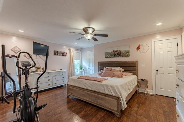 1157 GILCHRIST STANTONVILLE RD, Adamsville, TN 38310