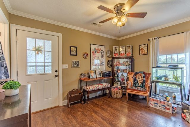 1157 GILCHRIST STANTONVILLE RD, Adamsville, TN 38310