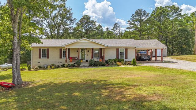1157 GILCHRIST STANTONVILLE RD, Adamsville, TN 38310