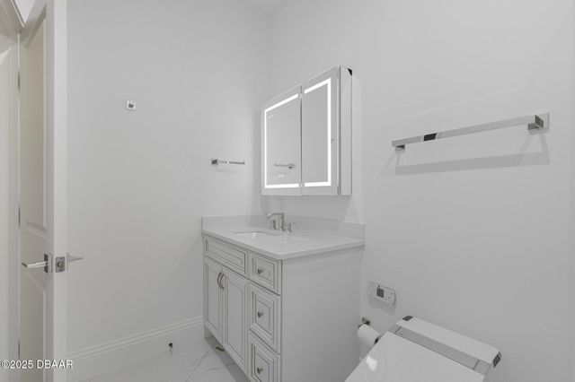 200 Ocean Crest Dr Apt 1111, Palm Coast, FL 32137