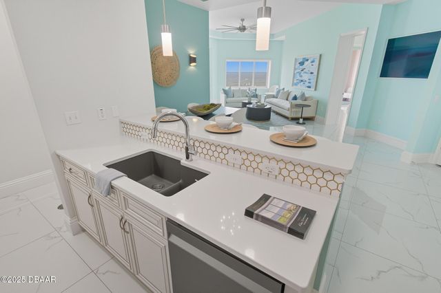 200 Ocean Crest Dr Apt 1111, Palm Coast, FL 32137